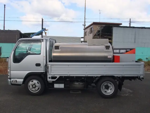 いすゞ エルフ 2RG-NKR88A(2WD)の写真12