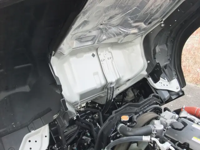 いすゞ エルフ 2RG-NKR88A(2WD)の写真33