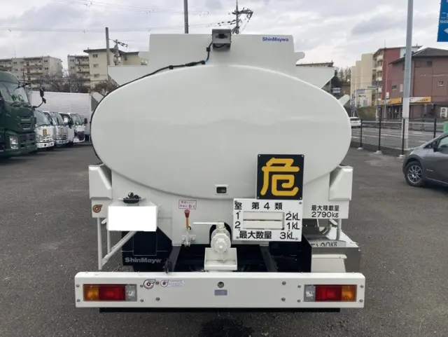 日野 デュトロ 2DG-XZU675M(4WD)の写真7