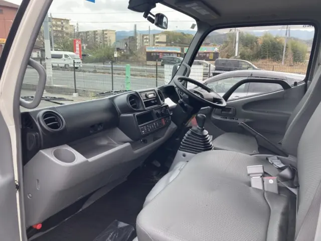 日野 デュトロ 2DG-XZU675M(4WD)の写真27