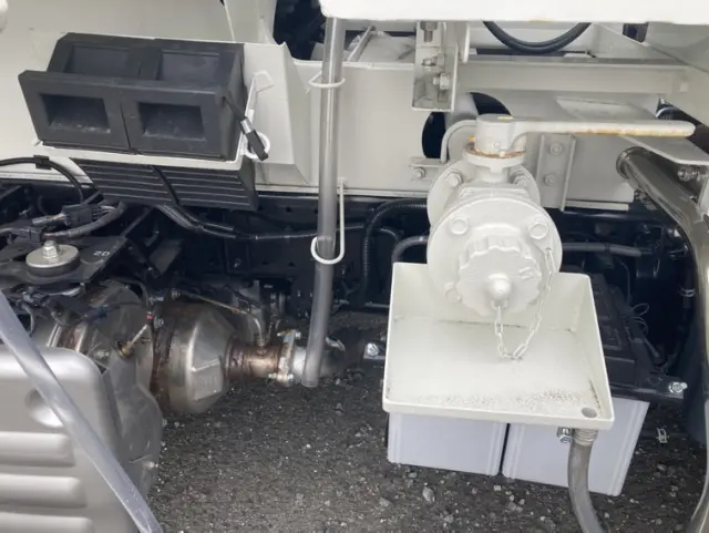 日野 デュトロ 2DG-XZU675M(4WD)の写真29