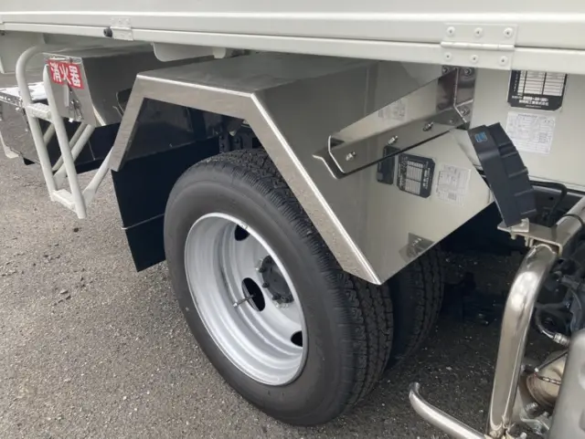 日野 デュトロ 2DG-XZU675M(4WD)の写真30