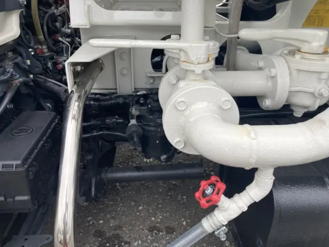 日野 デュトロ 2DG-XZU675M(4WD)の写真31