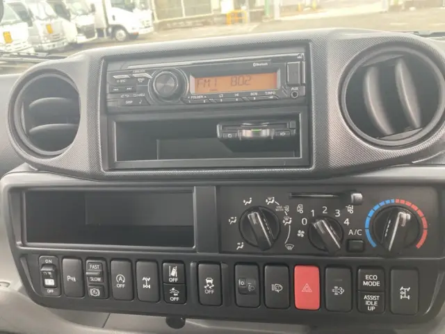 日野 デュトロ 2DG-XZU675M(4WD)の写真37