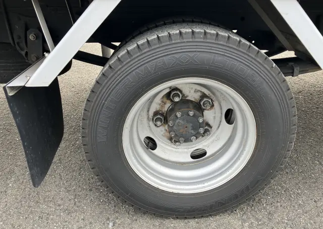 いすゞ エルフ TPG-NMR85AN(2WD)の写真18