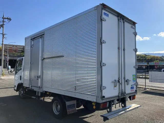 いすゞ エルフ TPG-NLR85AN(2WD)の写真3