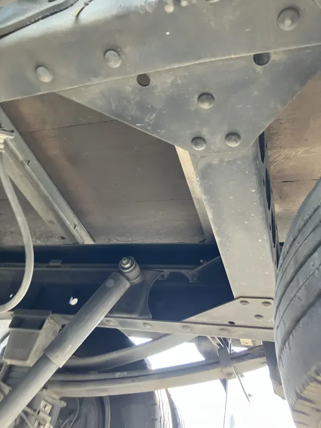 いすゞ エルフ TPG-NLR85AN(2WD)の写真14