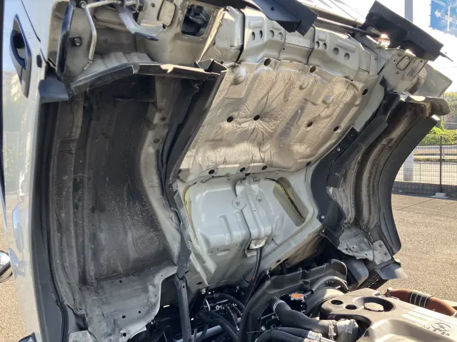 いすゞ エルフ TPG-NLR85AN(2WD)の写真27