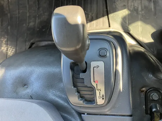 いすゞ エルフ TPG-NLR85AN(2WD)の写真35