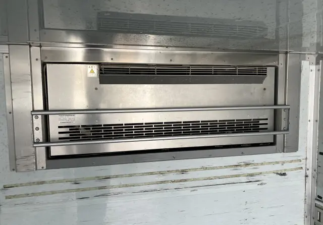 いすゞ エルフ TPG-NMR85AN(2WD)の写真30