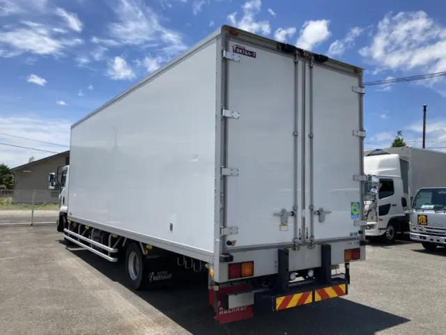 いすゞ フォワード 2PG-FRR90S2(2WD)の写真7