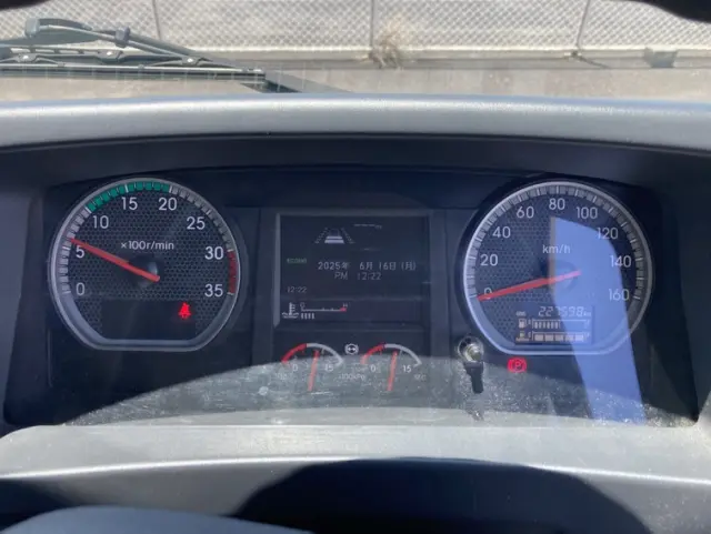 いすゞ フォワード 2PG-FRR90S2(2WD)の写真35