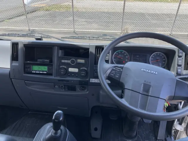 いすゞ フォワード 2PG-FRR90S2(2WD)の写真36