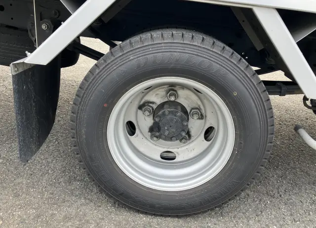 いすゞ エルフ 2RG-NMR88ANの写真9