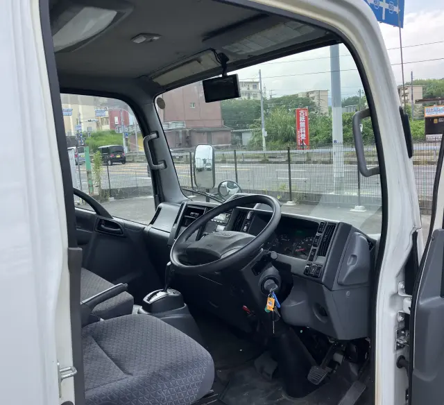 いすゞ エルフ 2RG-NMR88ANの写真25