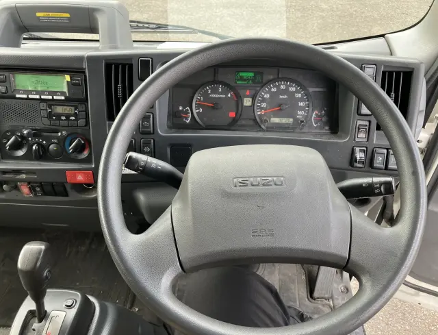 いすゞ エルフ 2RG-NMR88ANの写真31