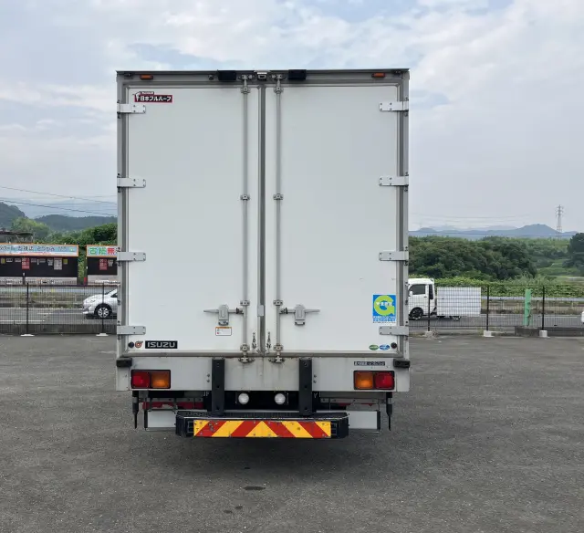 いすゞ フォワード 2PG-FRR90S2(2WD)の写真4