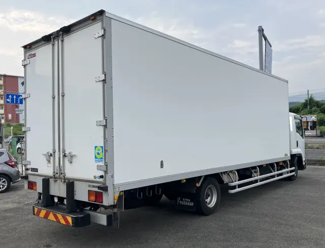 いすゞ フォワード 2PG-FRR90S2(2WD)の写真5