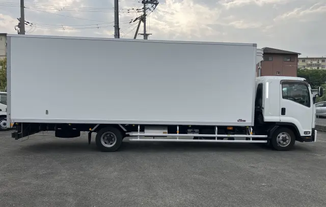 いすゞ フォワード 2PG-FRR90S2(2WD)の写真6