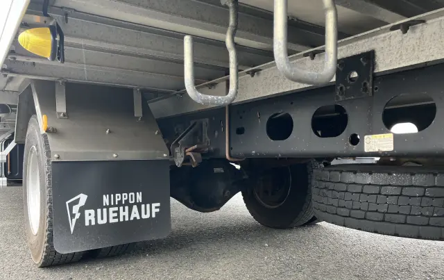 いすゞ フォワード 2PG-FRR90S2(2WD)の写真12