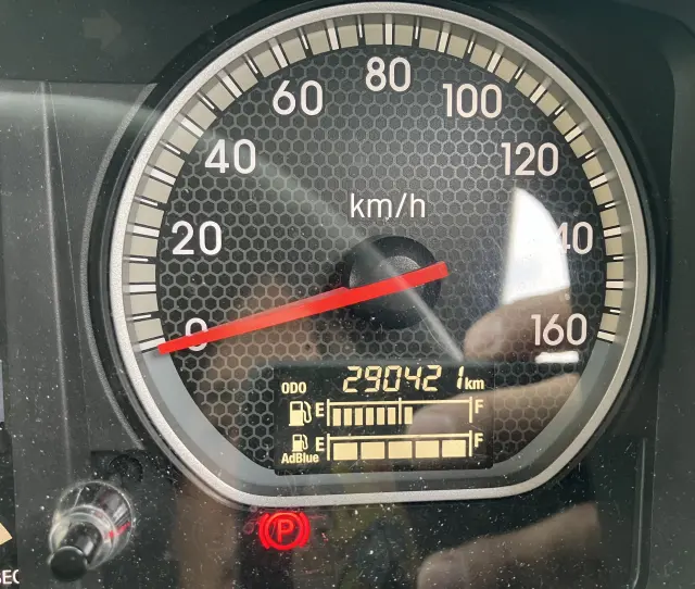 いすゞ フォワード 2PG-FRR90S2(2WD)の写真21