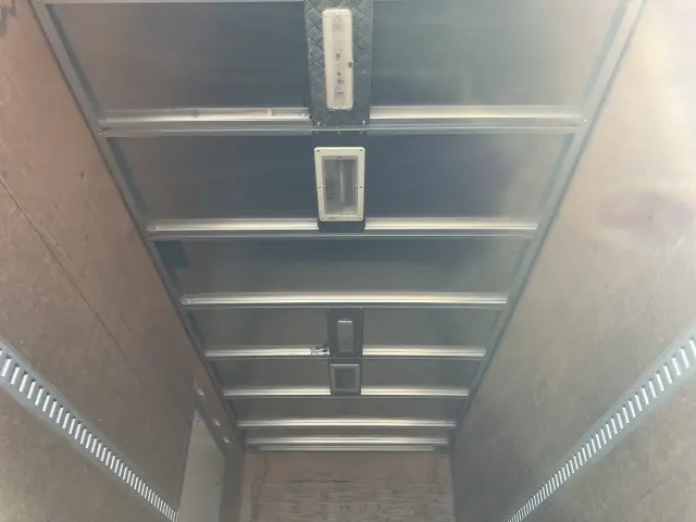 いすゞ エルフ TKG-NLR85AN(2WD)の写真27