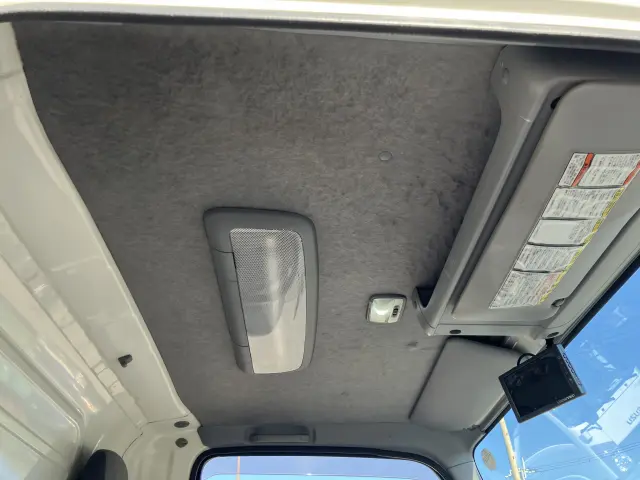 いすゞ エルフ TKG-NLR85AN(2WD)の写真34