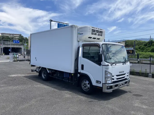 いすゞ エルフ TPG-NPR85AN(2WD)の写真8