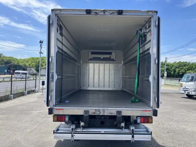 いすゞ エルフ TPG-NPR85AN(2WD)の写真14