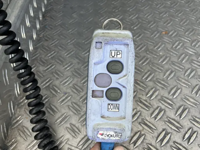 いすゞ エルフ TPG-NPR85AN(2WD)の写真18