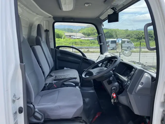 いすゞ エルフ TPG-NPR85AN(2WD)の写真37