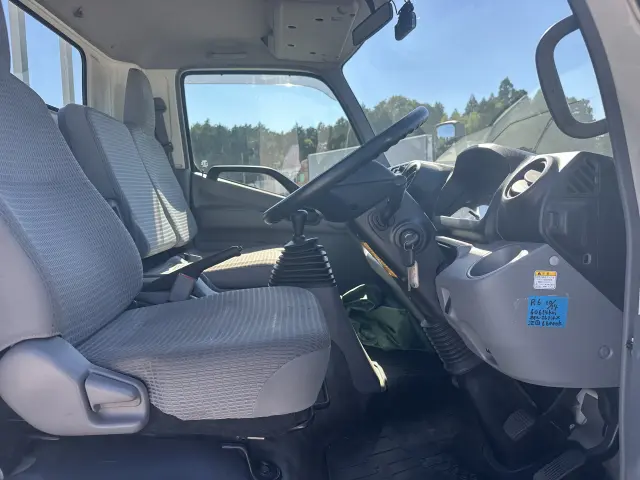 日野 デュトロ TKG-XZU710M(2WD)の写真11