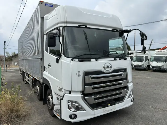 UD クオン 2RG-CG5FA(8x4)の写真5