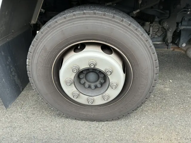 UD クオン 2RG-CG5FA(8x4)の写真18