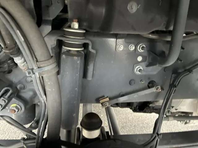 UD クオン 2RG-CG5FA(8x4)の写真26