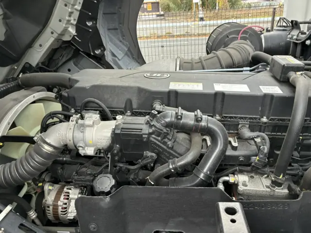 UD クオン 2RG-CG5FA(8x4)の写真46