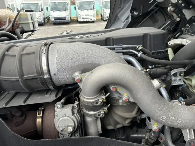 UD クオン 2RG-CG5FA(8x4)の写真50