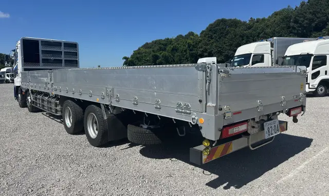 ＵＤ クオン 2RG-CG5FA(8x4)の写真8