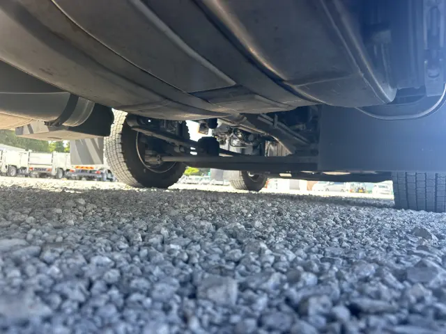 ＵＤ クオン 2RG-CG5FA(8x4)の写真40