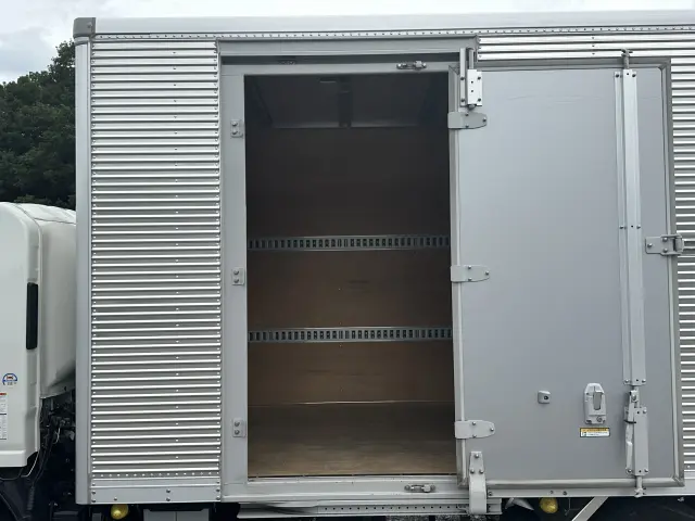 いすゞ エルフ 2RG-NPR88AM(2WD)の写真20