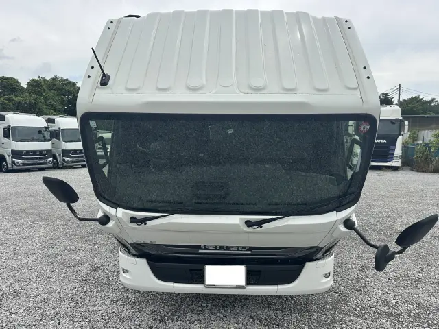 いすゞ エルフ 2RG-NPR88AM(2WD)の写真36