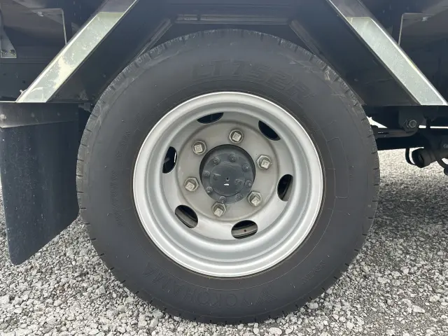 いすゞ エルフ 2RG-NPR88AM(2WD)の写真39