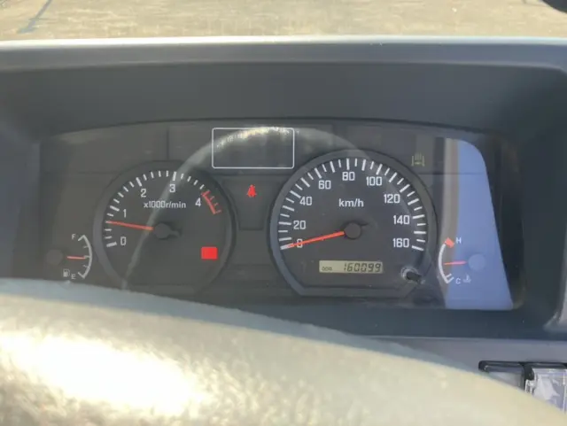 いすゞ エルフ TDG-NKS85AN(4WD)の写真9