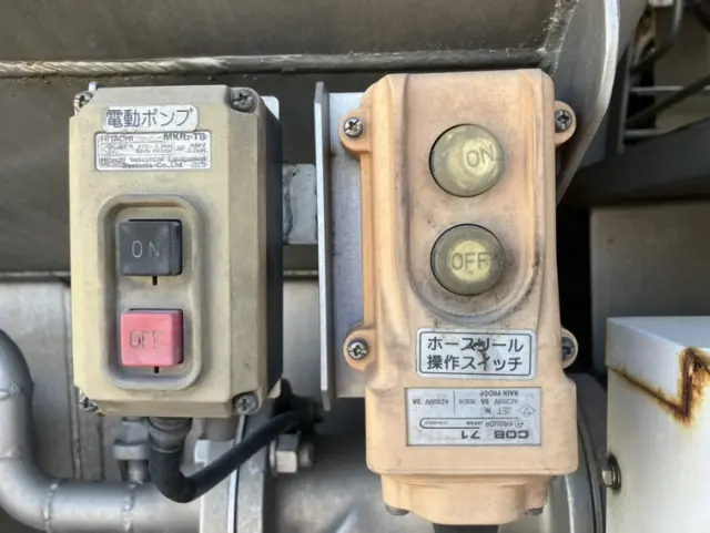 いすゞ エルフ TDG-NKS85AN(4WD)の写真20