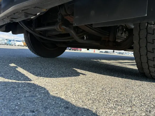 いすゞ フォワード 2PG-FTR90V2(2WD)の写真17
