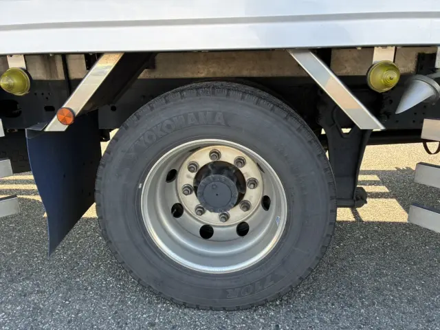 いすゞ フォワード 2PG-FTR90V2(2WD)の写真26