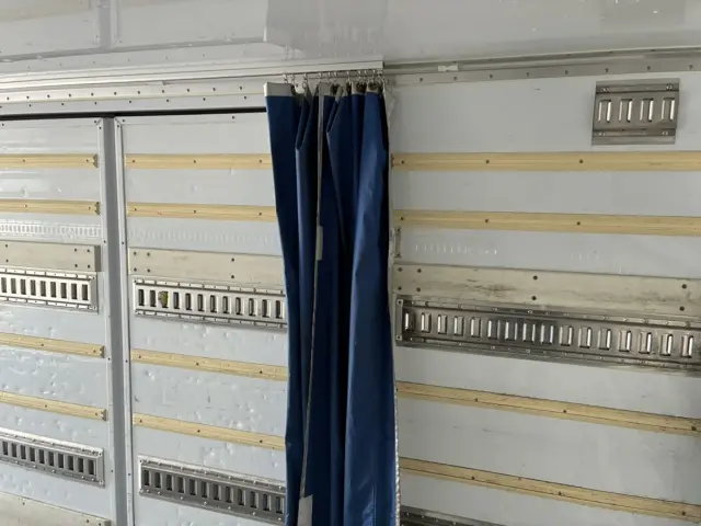 いすゞ フォワード 2PG-FTR90V2(2WD)の写真37