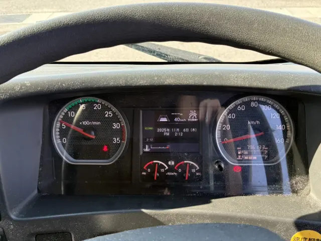 いすゞ フォワード 2PG-FTR90V2(2WD)の写真47