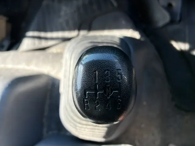 いすゞ フォワード 2PG-FTR90V2(2WD)の写真48