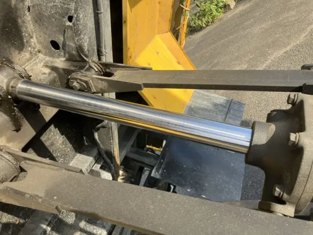 いすゞ フォワード PB-FRR35G3(2WD)の写真13